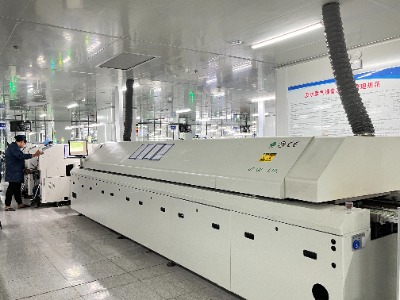 PCBA为什么要设计工艺边?(图1) SMT贴片回流焊接.jpg