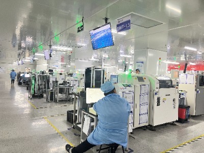 SMT贴片加工生产车间_PG电子电子.jpg