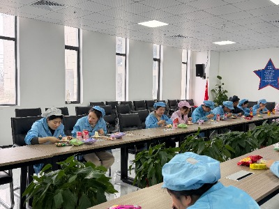 3月员工生日会.jpg