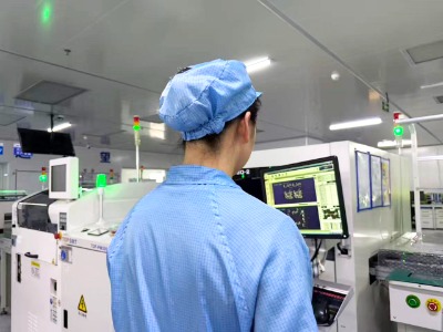 SMT贴片加工:四道关键工艺节点的品控逻辑(图1) SMT贴片加工_PG电子.jpg